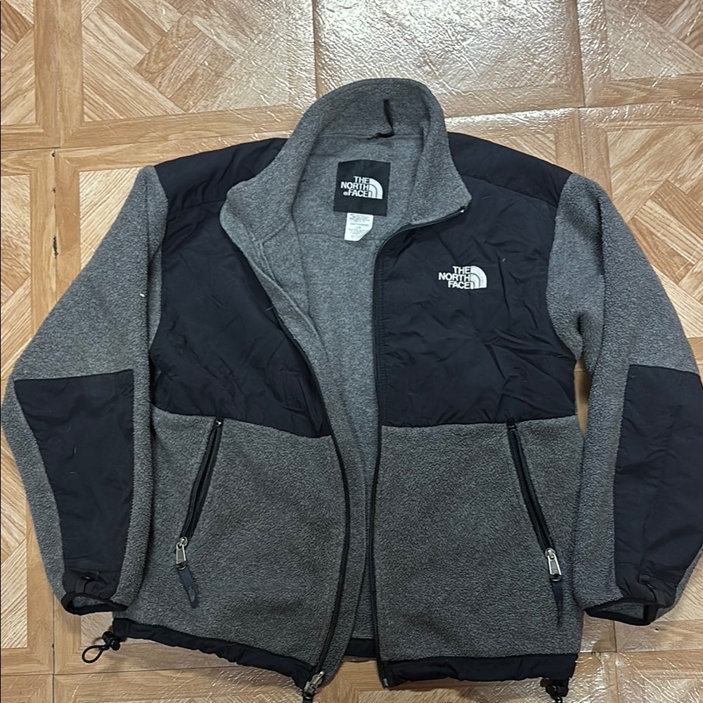 The North Face Boy’s Large Gray and Black Jacket